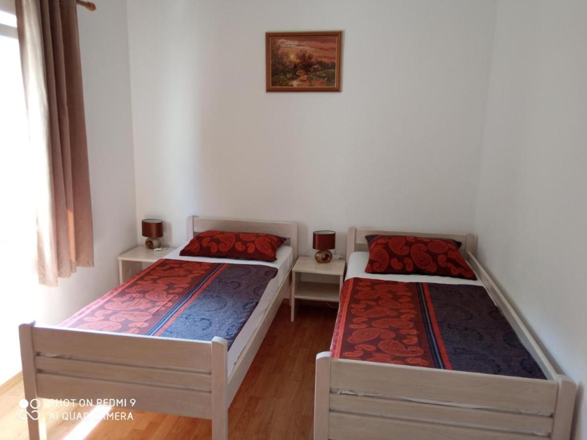 Katy&Mladen 1 Appartement Baška Buitenkant foto
